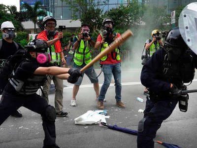 Hong Kong police clash with protestors