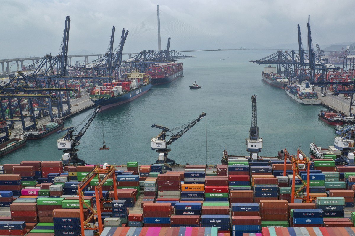 Hong Kong protests could threaten city’s status as an international shipping hub, analysts say