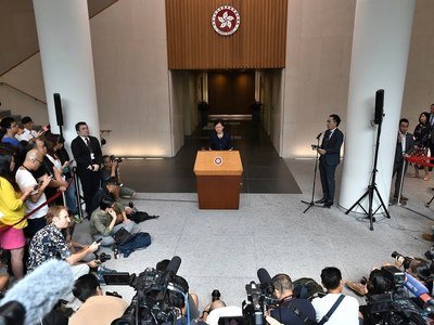 HK Chief Executive not ruling out invoking emergency law