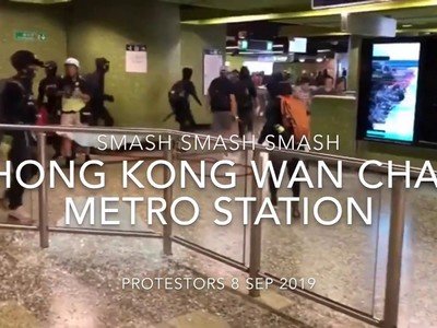 Smashing Glass Wanchai Metro Hong Kong Smash and Smash some More! 8 Sep 2019