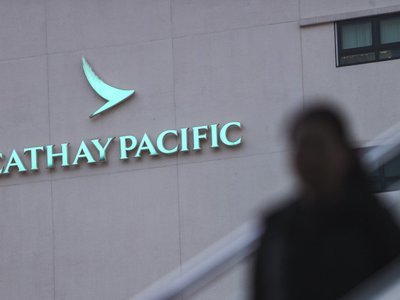 John Slosar resigns as chairman of Cathay Pacific Airways