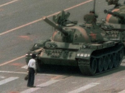 Tiananmen Square Tank Man photographer Charlie Cole dies in Bali