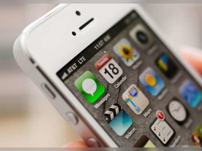Apple warns iPhone 5 users to update iOS or risk not having a working phone