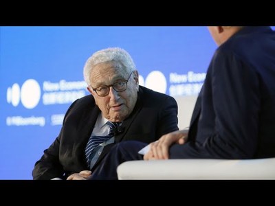 Kissinger Discusses U.S.-China Relations at New Economy Forum