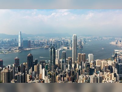 Hong Kong’s economic woes deepen