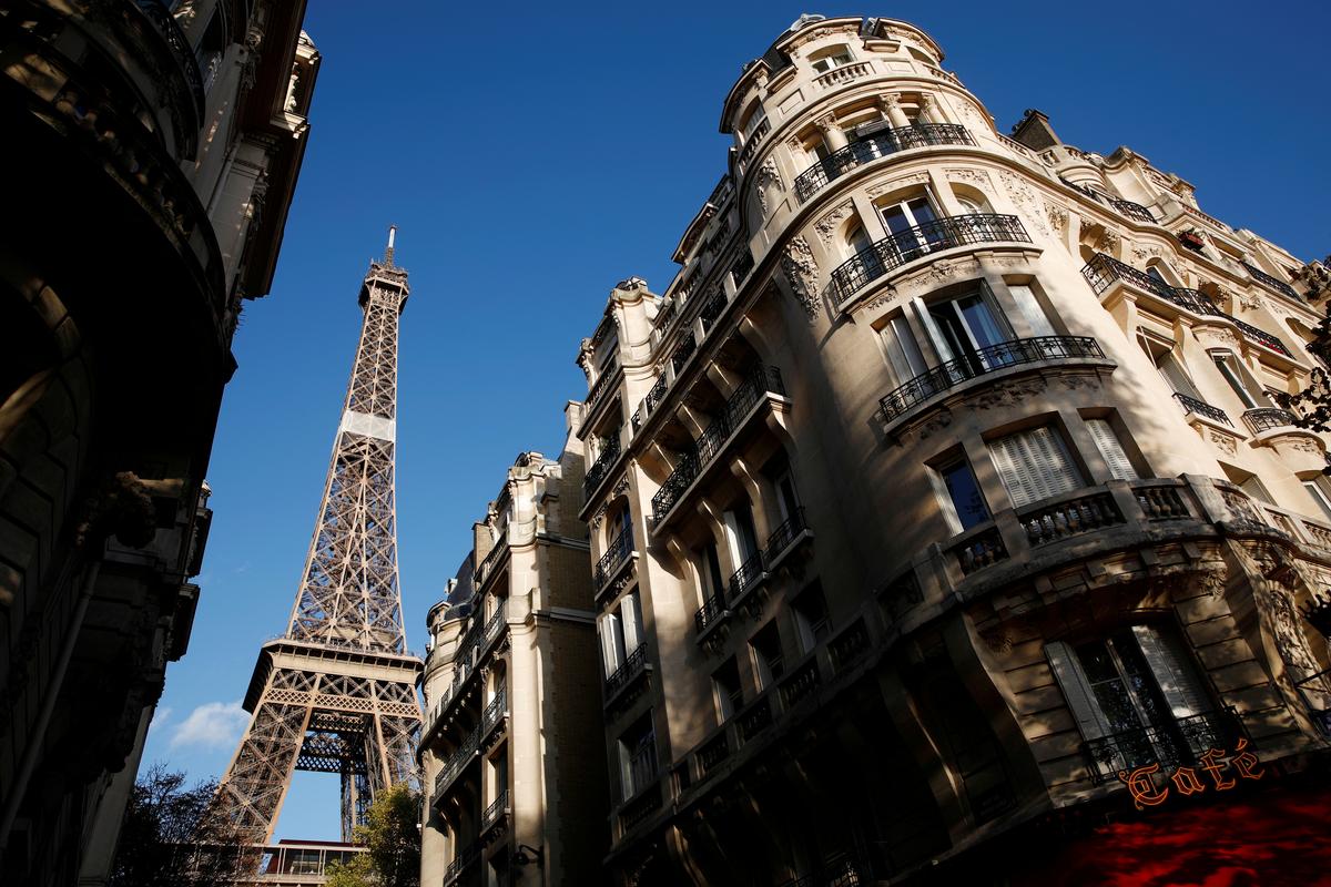 Paris luxury real estate shines as London suffers Brexit blues - Hong ...