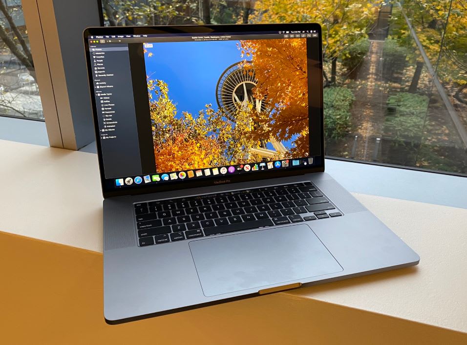 Apple's 2020 iPads and MacBooks will have new advanced displays, top analyst says