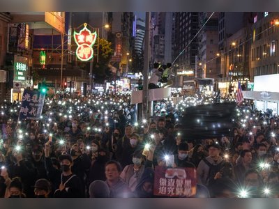 Hong Kong Residents Eye Homes Overseas as Protests Drag On
