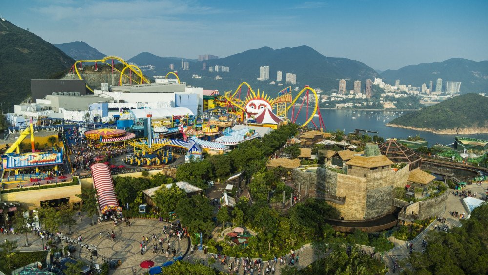 Hong Kong’s Ocean Park Seeks $1.4 Billion Revamp