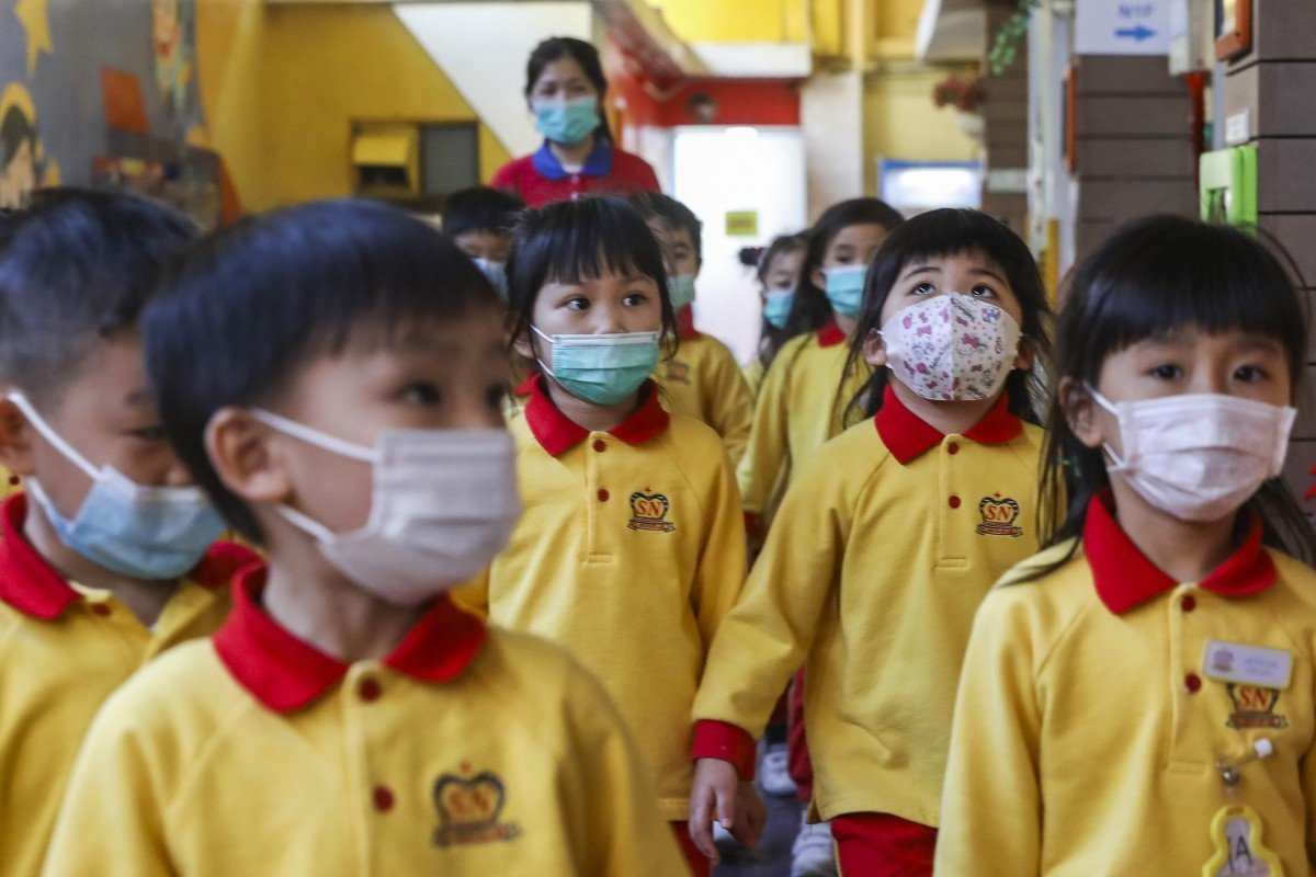 Hong Kong extends school suspension for 2 more weeks due to COVID-19 outbreak - Xinhua | English.news.cn
