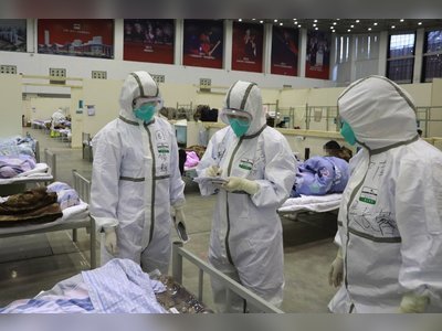 At least 500 Wuhan medical staff infected with coronavirus
