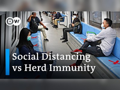 Can controlled 'herd immunity' be an alternative to social distancing?
