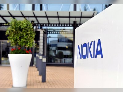 Is Nokia About to Be Smashed Into Little Pieces?