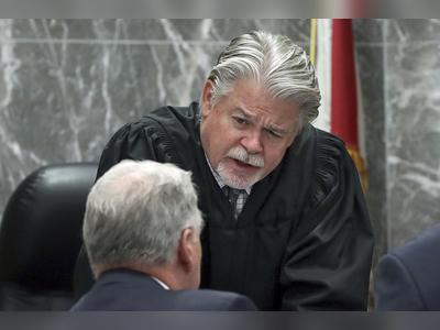 Apparently Lawyers In Florida Are Zooming Into Court Hearings Shirtless And From Bed