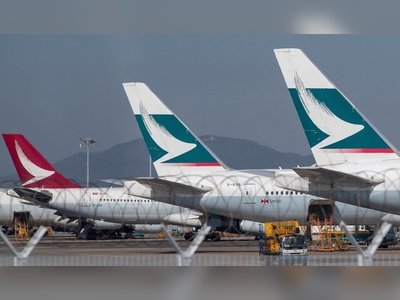 Cathay Pacific unveils govt-backed HK$40bn restructuring