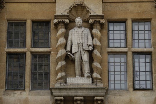 Removal of Cecil Rhodes statue backed by Oxford University college