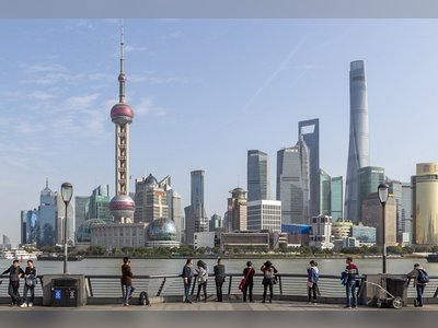 Shanghai must become a global financial centre, report says