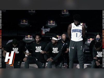 NBA solidarity: Jonathan Isaac Doesn't Kneel During National Anthem