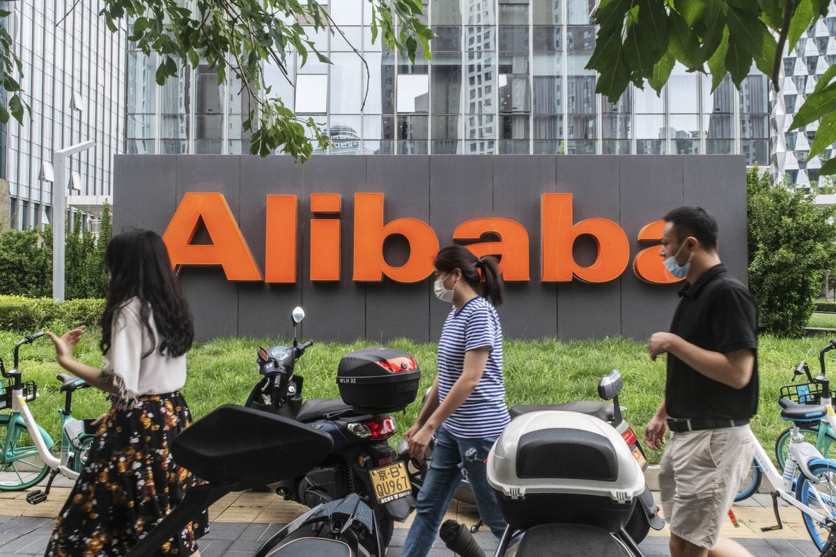 Alibaba Investors Swap U.S. Shares for Hong Kong Amid Crackdown