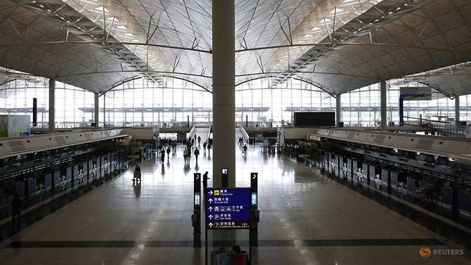 Passengers from mainland China to be allowed temporary transit through Hong Kong