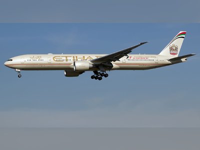 Etihad Airways to Cover Medical Costs, Provide Free Insurance to Passengers If They Contract COVID-19