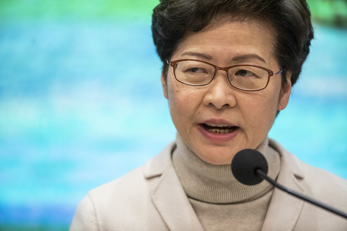 Hong Kong Urged to Boost Stimulus Using Fiscal War Chest