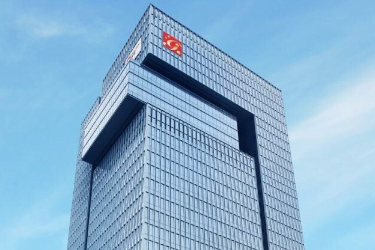 Distressed Hong Kong developer may lose crown jewel as creditors sell tower