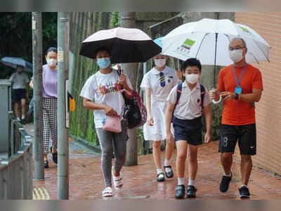 Hong Kong students should walk to school to avoid Covid-19 risks