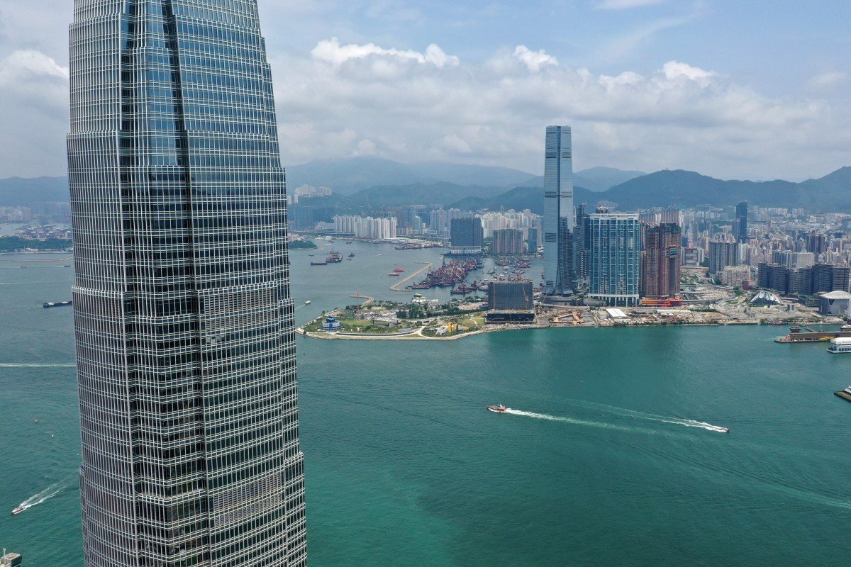 Foreign investors most bearish on Hong Kong property market, survey shows