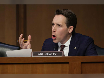 Sen. Josh Hawley threatens Facebook over handling of Post exposé on Bidens