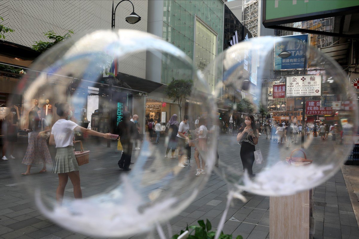 Hong Kong, Singapore agree on ‘world’s first’ two-way Covid-19 travel bubble