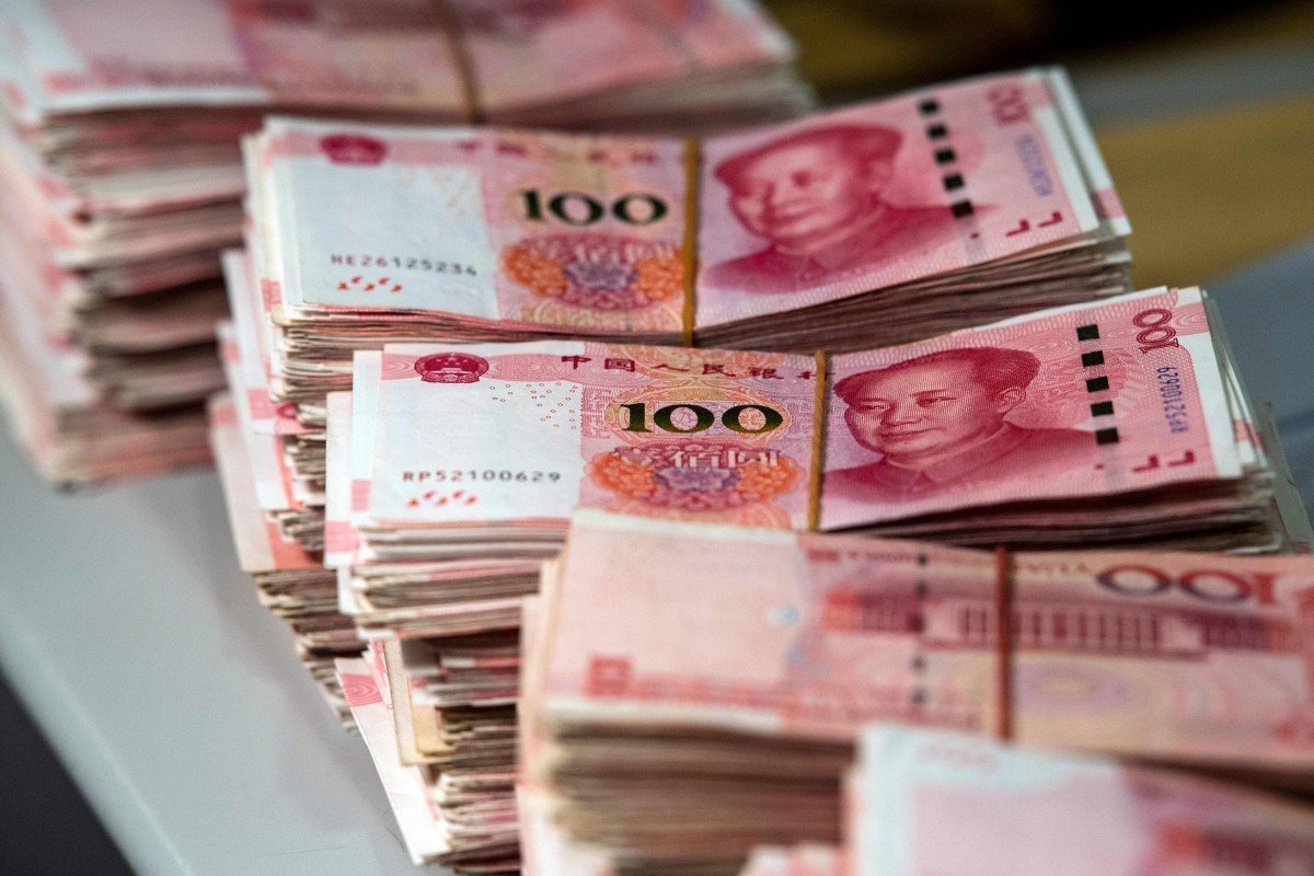 China slows yuan’s rise as hot money fuels asset bubble concerns