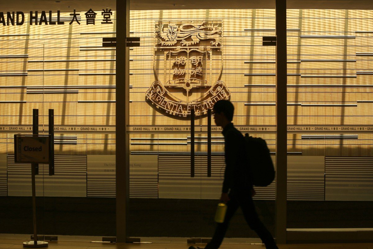 Giving senior roles to mainland academics will damage HKU, students say