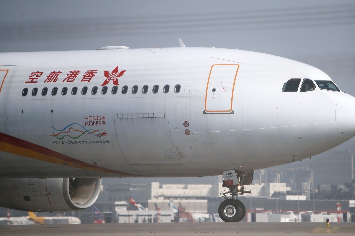 Hong Kong Airlines cautious on expansion in wake of Cathay Dragon shutdown