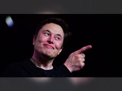 Musk says he took four COVID-19 tests; two were positive, two negative