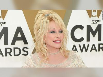Dolly Parton helped fund Moderna's Covid-19 vaccine research
