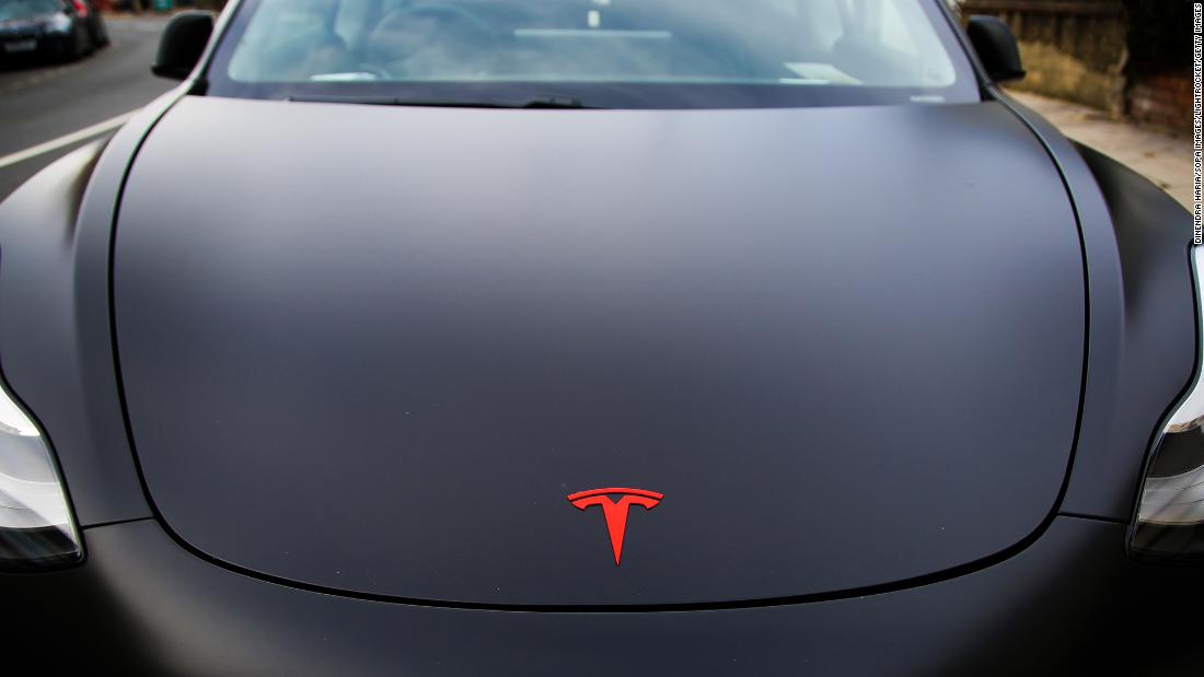 Tesla's market value tops $500 billion for the first time