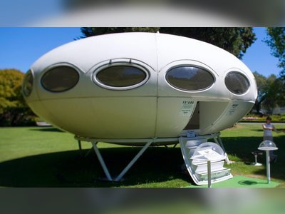 Would you buy this spaceship home?