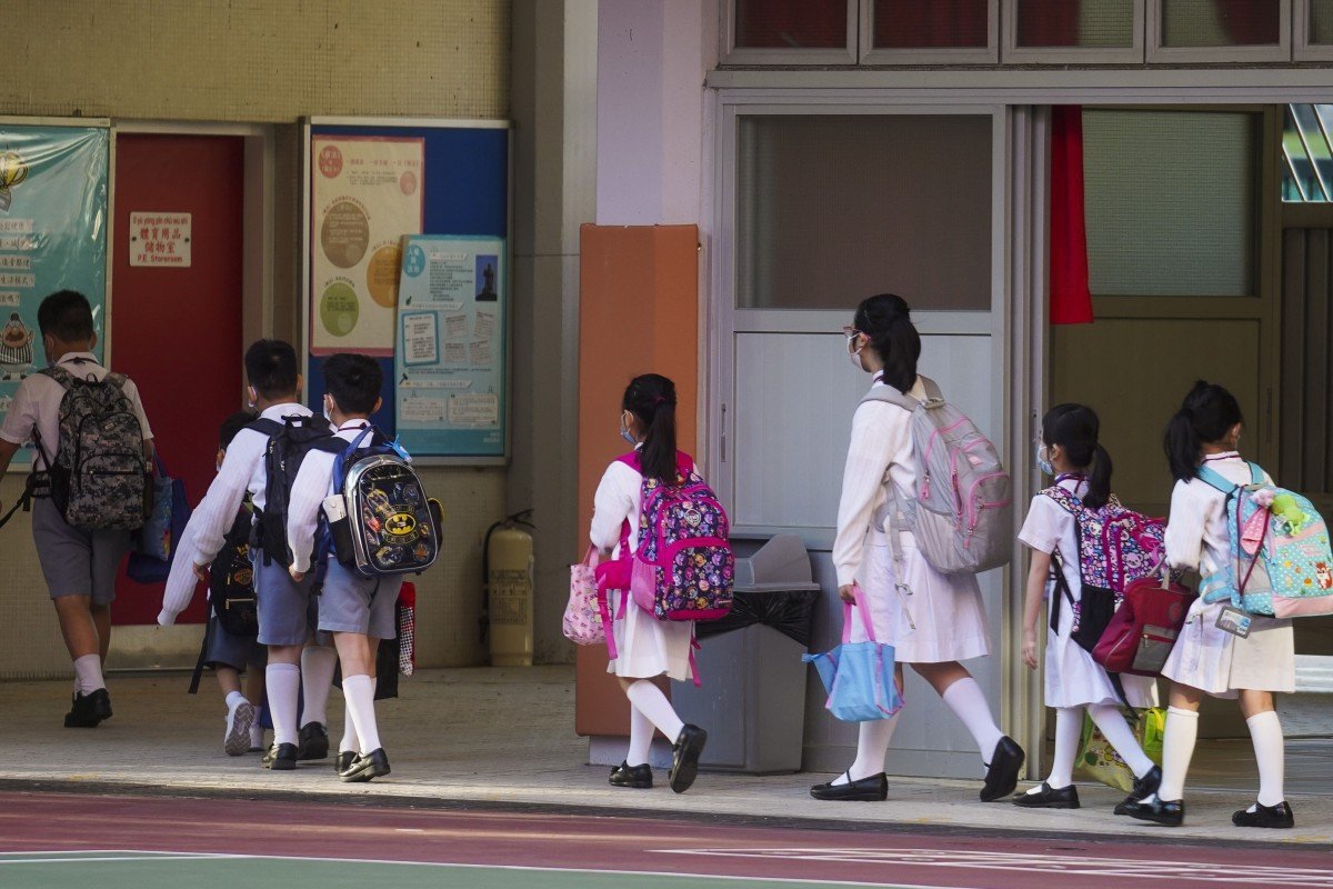 Hong Kong schools report 71 respiratory infection outbreaks in three days
