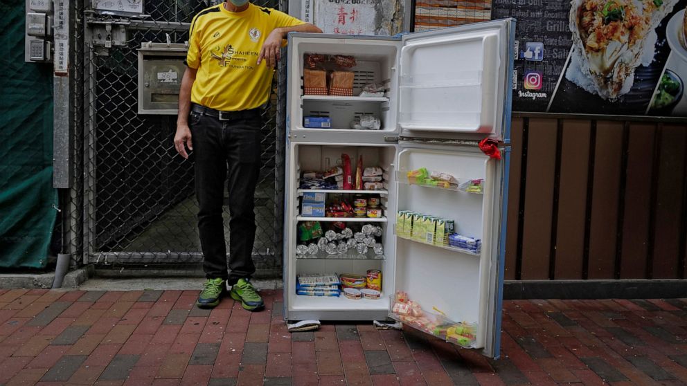 One Good Thing: Hong Kong street refrigerator keeps giving