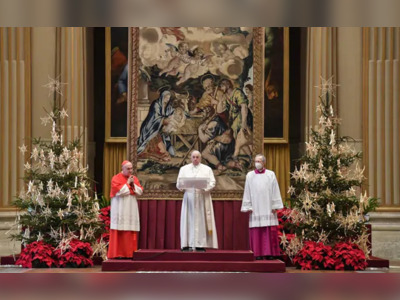 Pope Francis Urges Covid "Vaccines For All" In Christmas Message