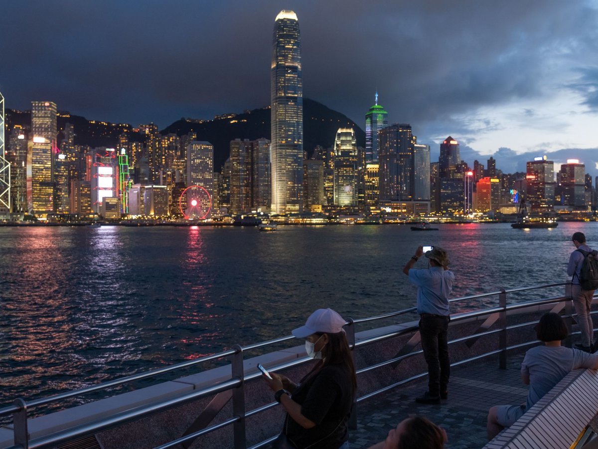 Hong Kong Stocks Are Asset Class of Choice for China’s Investors