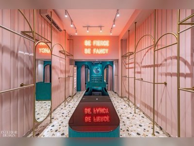 Bold Colors Welcome Shoppers to Fancy Pants in Mumbai by Quirk Studio