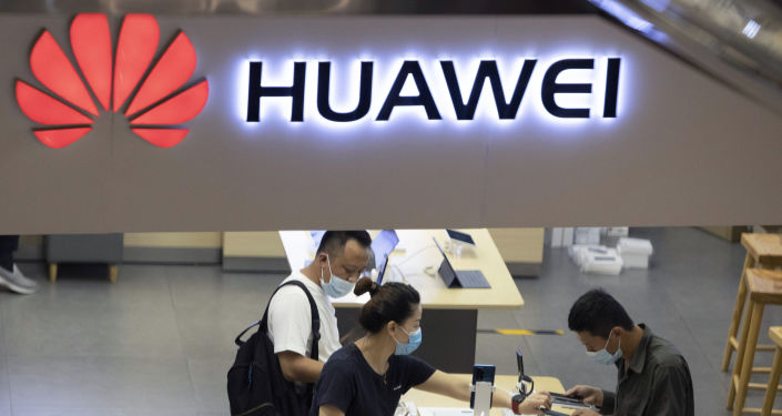 Ex-Diplomat Reveals How Trump Administration Managed to Persuade EU States to Ditch Huawei's 5G
