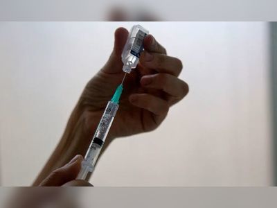 A third suffer covid vaccine side effects, study finds