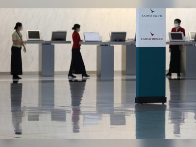 Cathay Pacific asks Hong Kong aircrew to ditch BN(O) passports