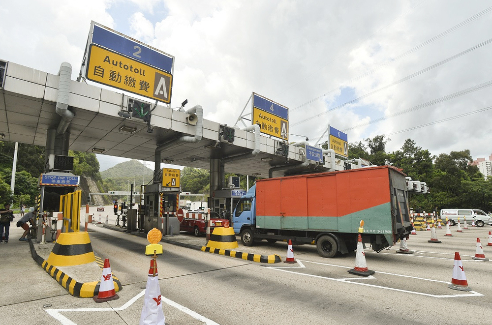 Govt proposes free-flow tolling system for all its tunnel by 2023