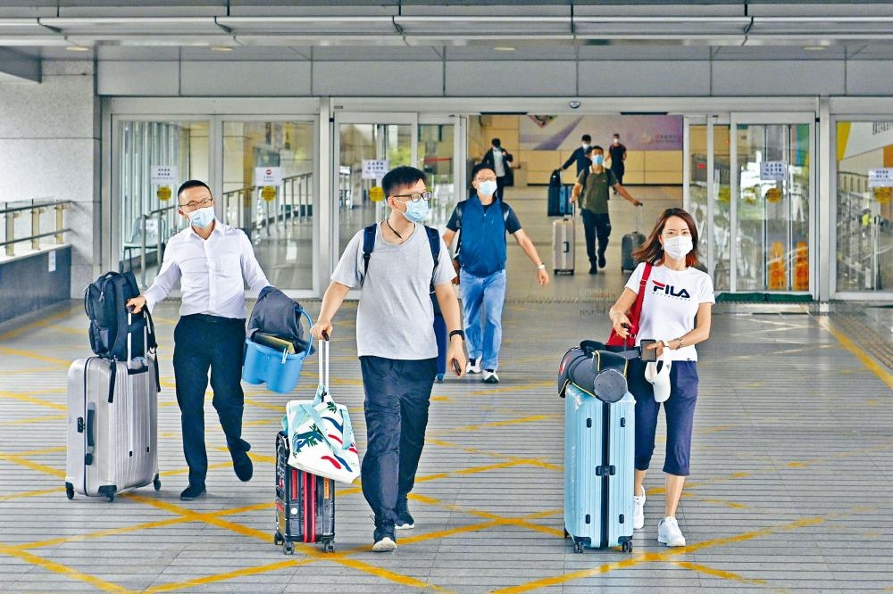 Hong Kong to expand quarantine-free return plan
