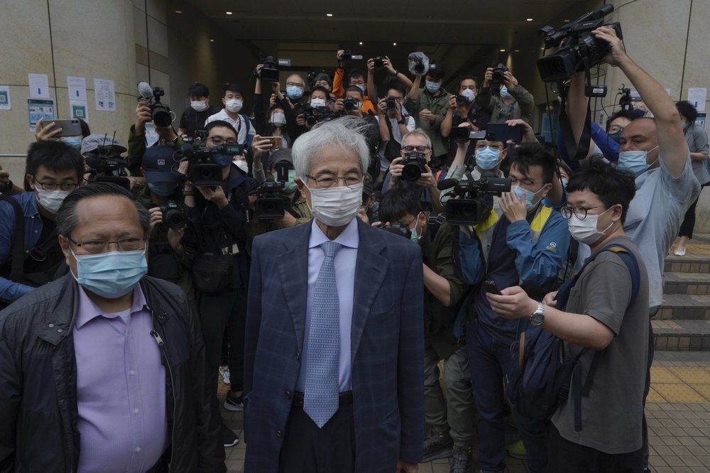 Martin Lee says will walk together even in darkness, ahead of sentencing of&nbsp;seven leading pro-democracy figures