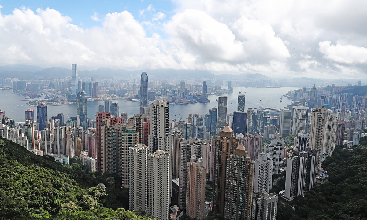 China to lift HK, Shanghai's roles as global financial hubs in broad plan for capital market